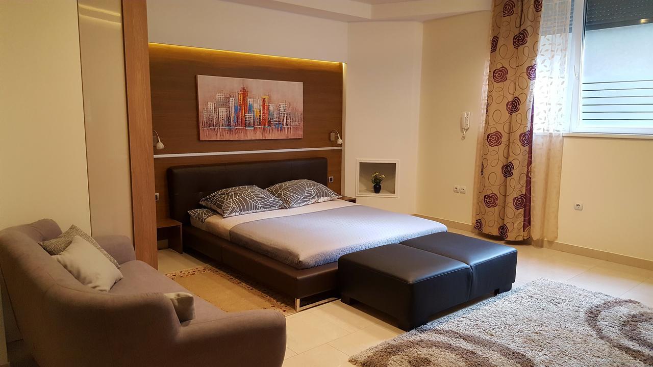 Centar Lux Vrsac Apartman Kültér fotó